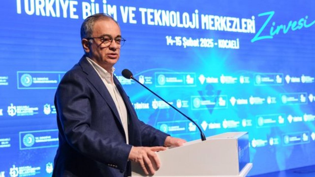 Baraçlı: Bilimi üreten olmalıyız