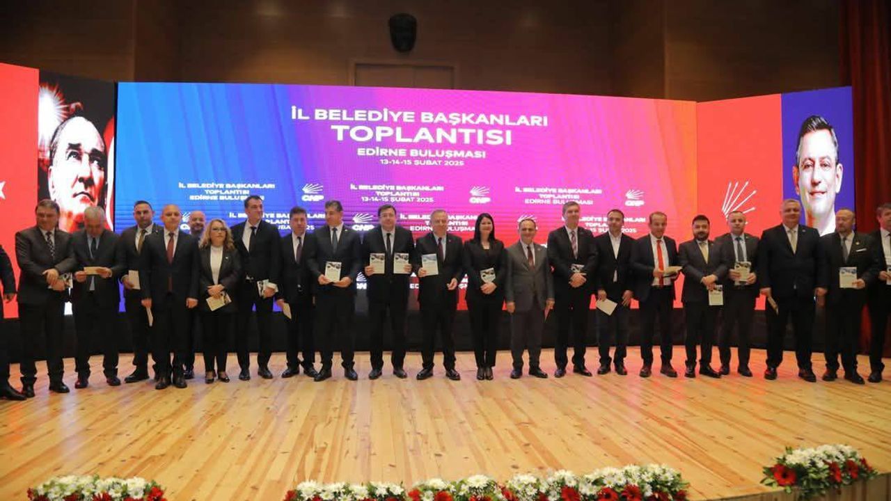 Fuat Köse Edirne'de CHP İl Belediye Başkanları Toplantısına Katıldı