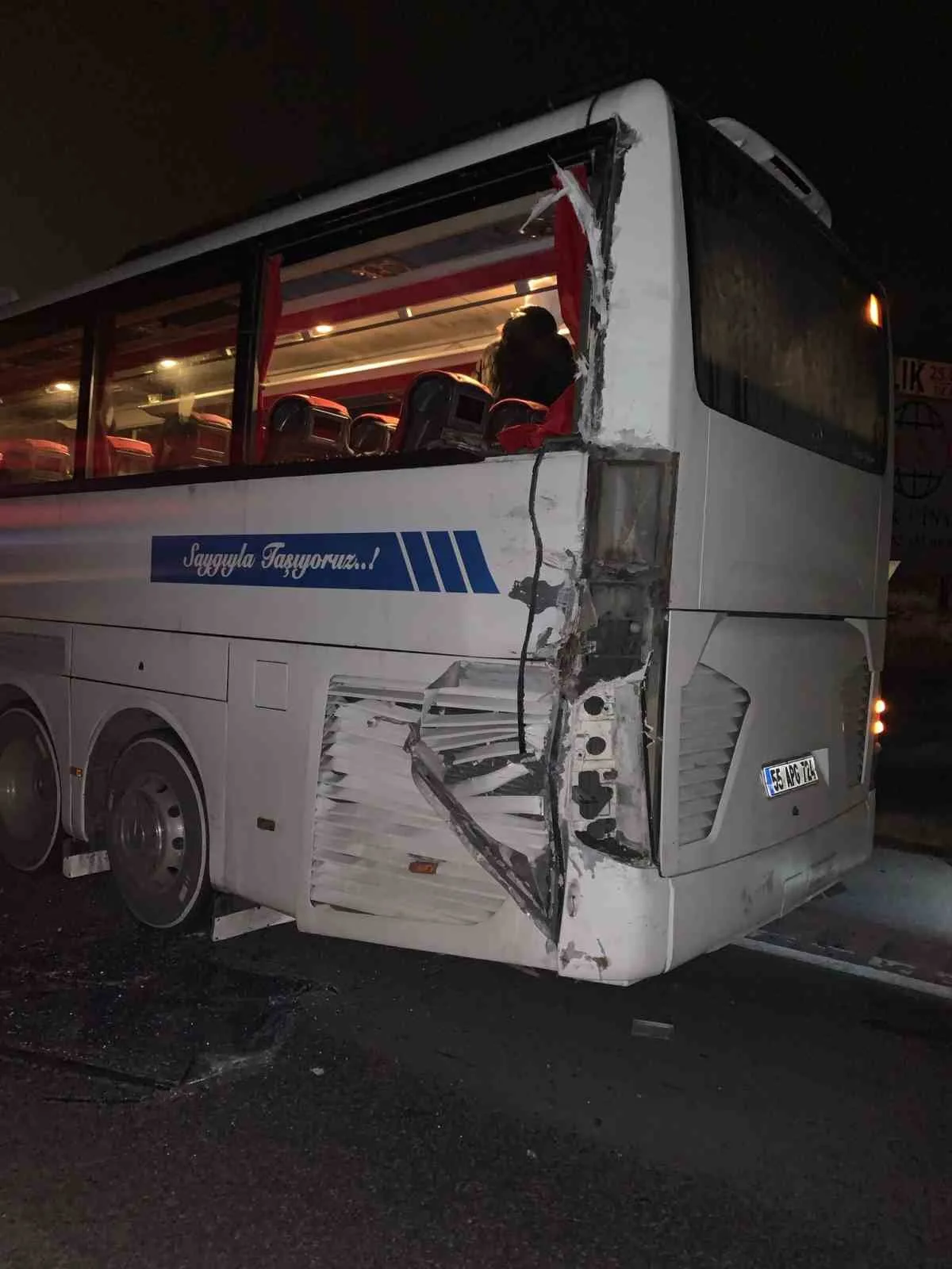 Samsunspor taraftarlarını taşıyan otobüse kaza: Yaralanan olmadı