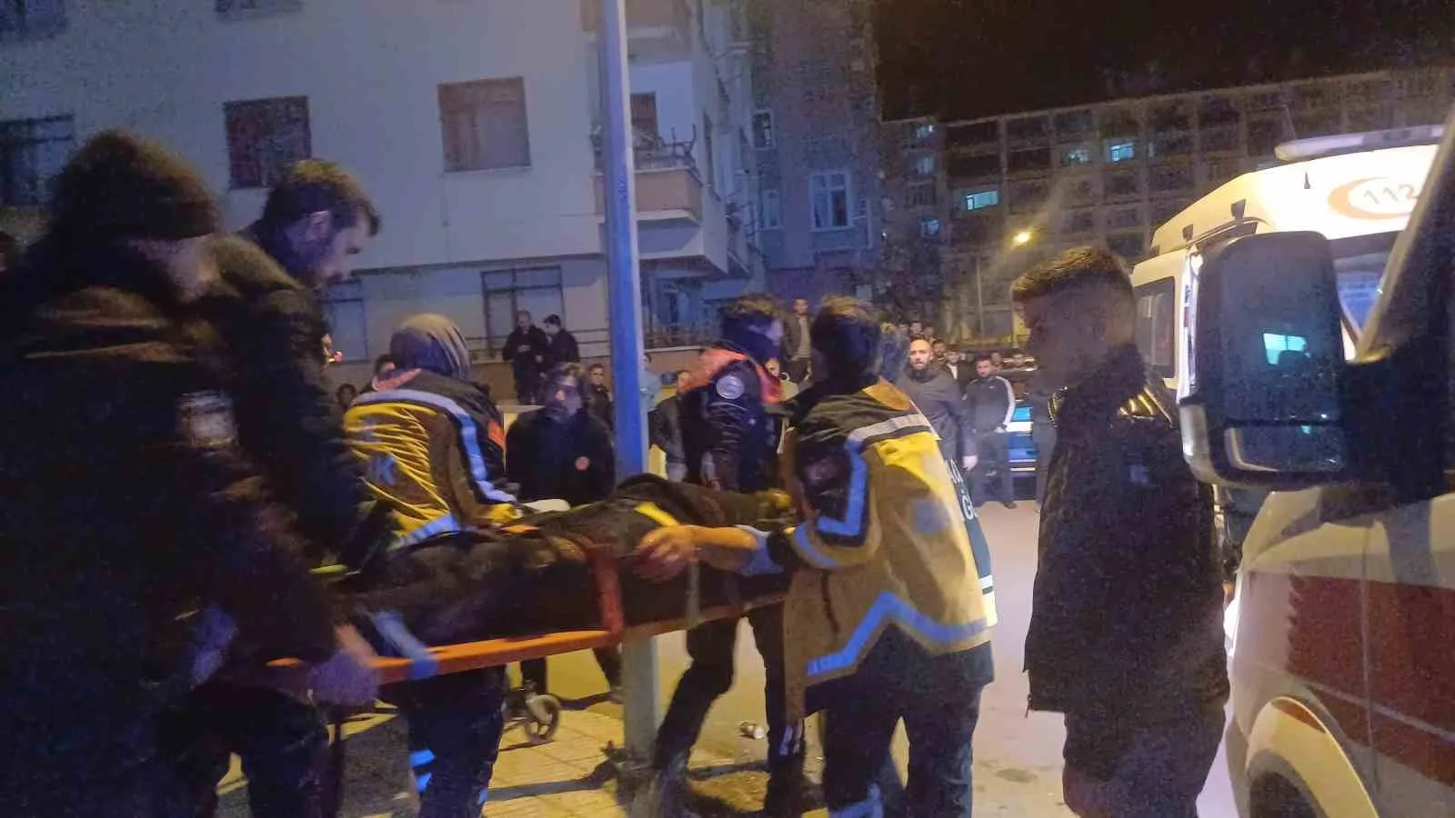 Çorum’da çay ocağına silahlı saldırı: 2’si ağır 5 yaralı