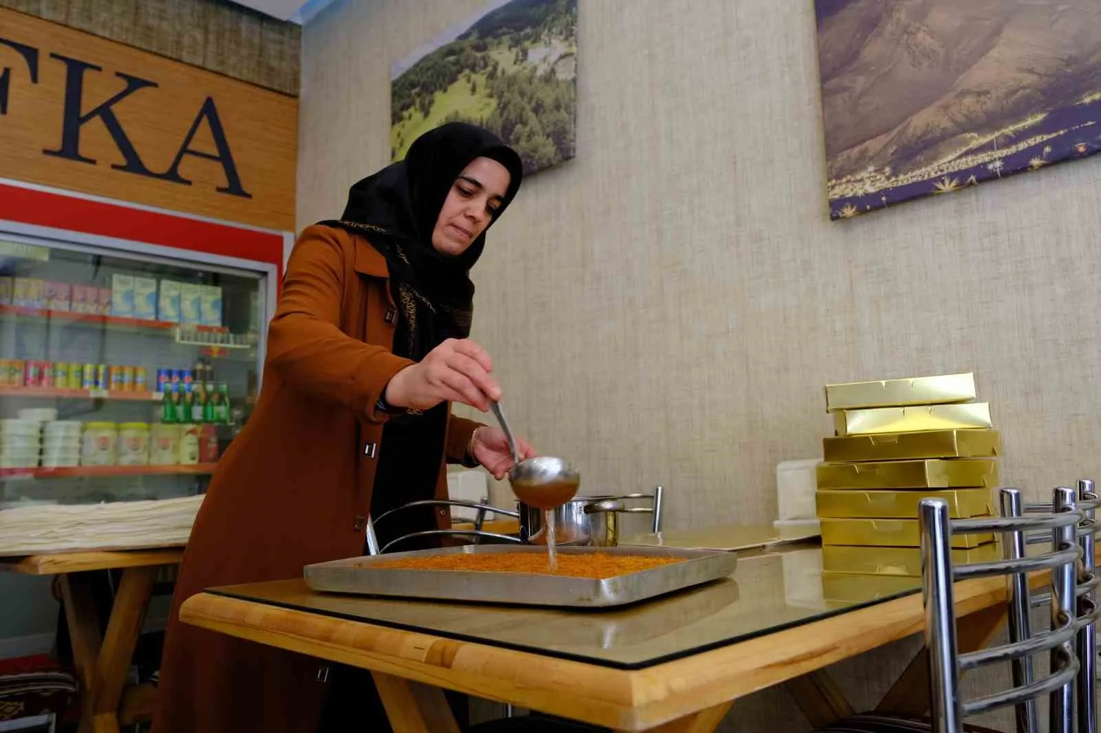 Erzincan Kesme Kadayıf Tatlısı Ramazan Ayında Yoğun Talep Görüyor.