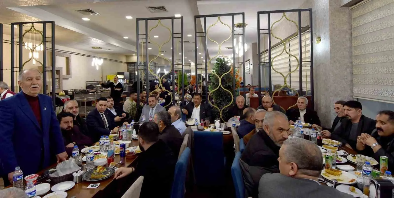 ESOB Başkanı Fırat, Esnaf ve Sanatkarlarla Bir Arada Buluştu.