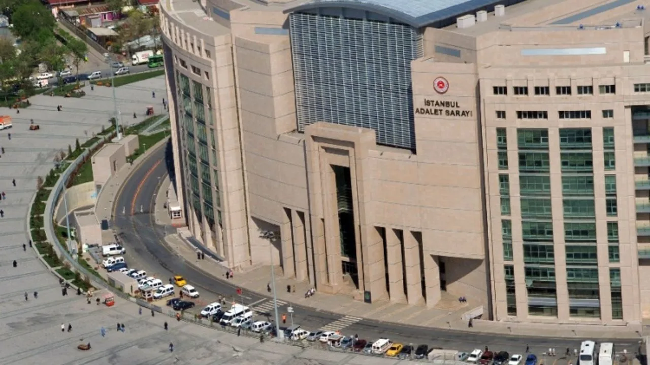 İBB’ye operasyon: 18 kişi tutuklandı, soruşturma sürüyor