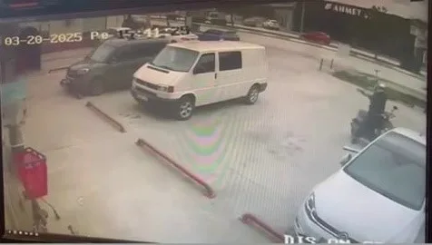 SERDİVAN’DA MARKET CİNAYETİNİN ARDINDAN ŞAHIS, 2 İŞ YERİ VE 1 EVE POMPALI TÜFEKLE SALDIRDI!