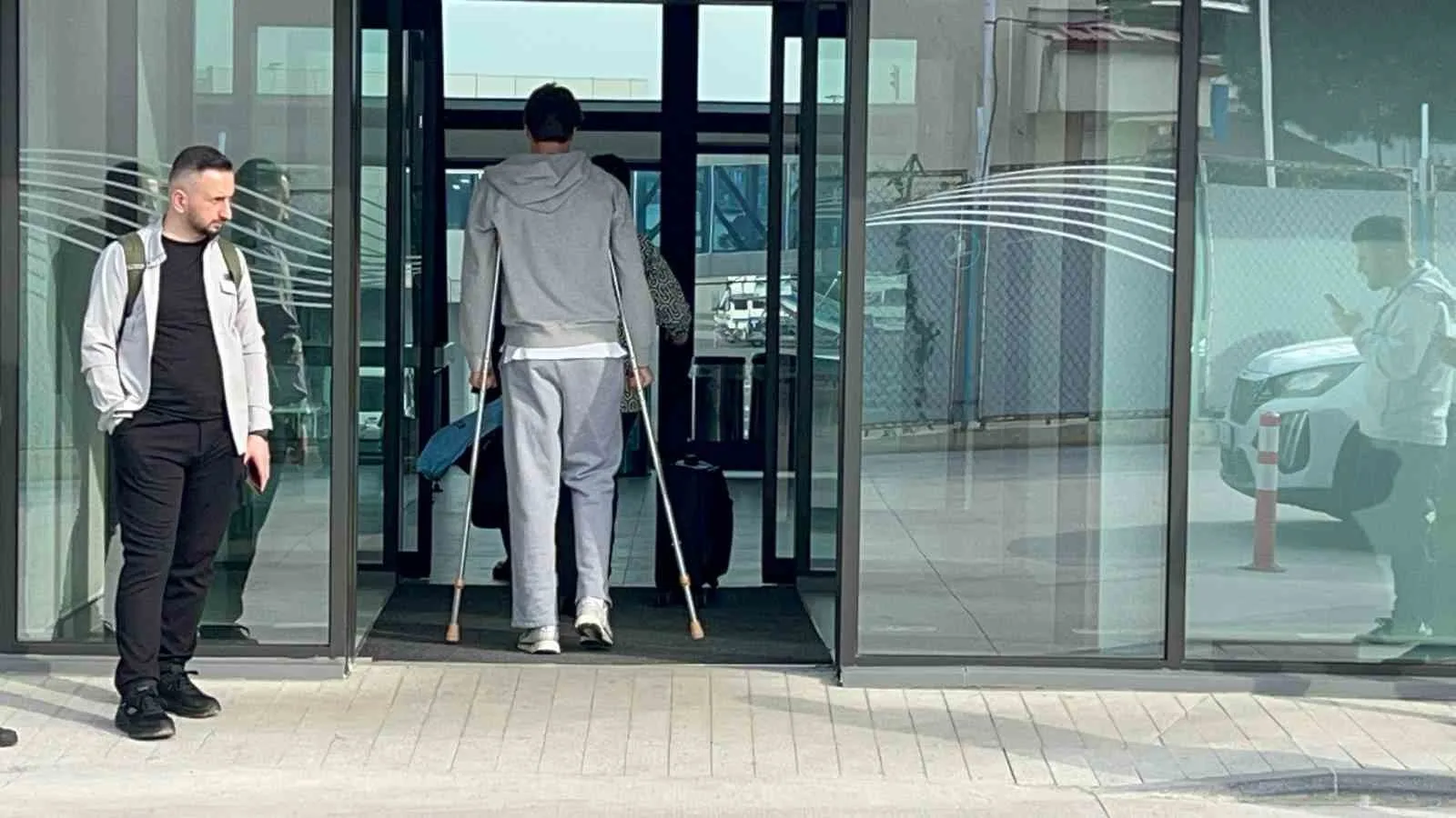 Trabzonspor, Başakşehir maçı için İstanbul’a gitti!