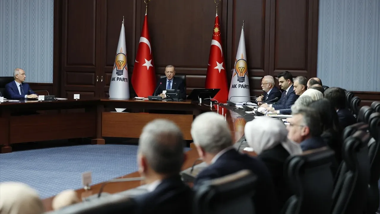AK Parti MYK bugün toplanıyor!