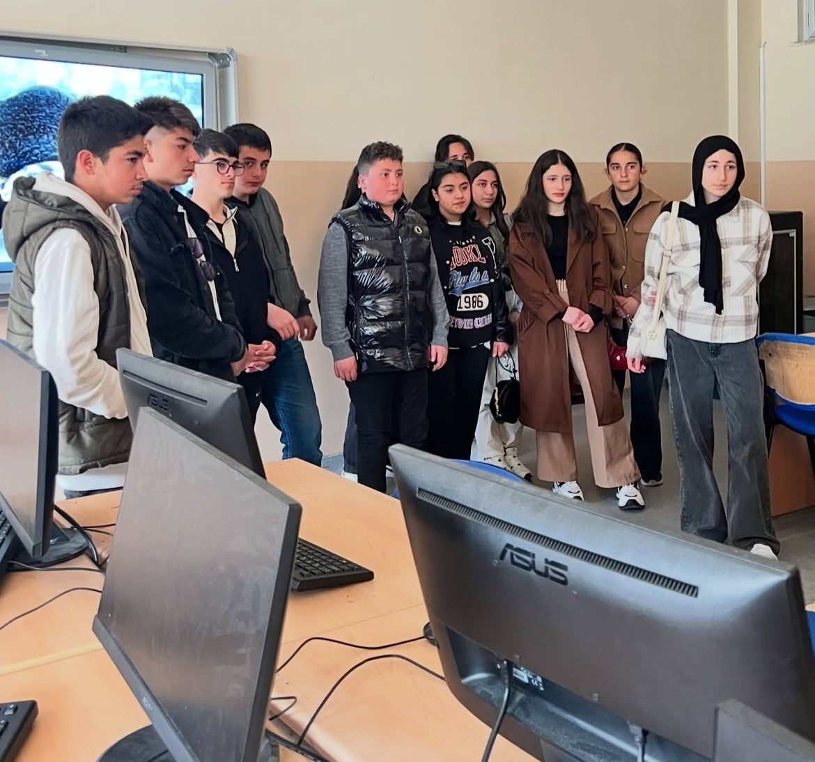 Bayburt’ta lise tanıtım gezileri başladı