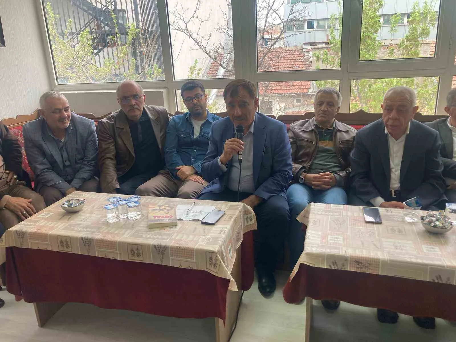 Ankara Sosyal İktisadi Araştırma ve Yardımlaşma Vakfı’nda Bayram Coşkusu
