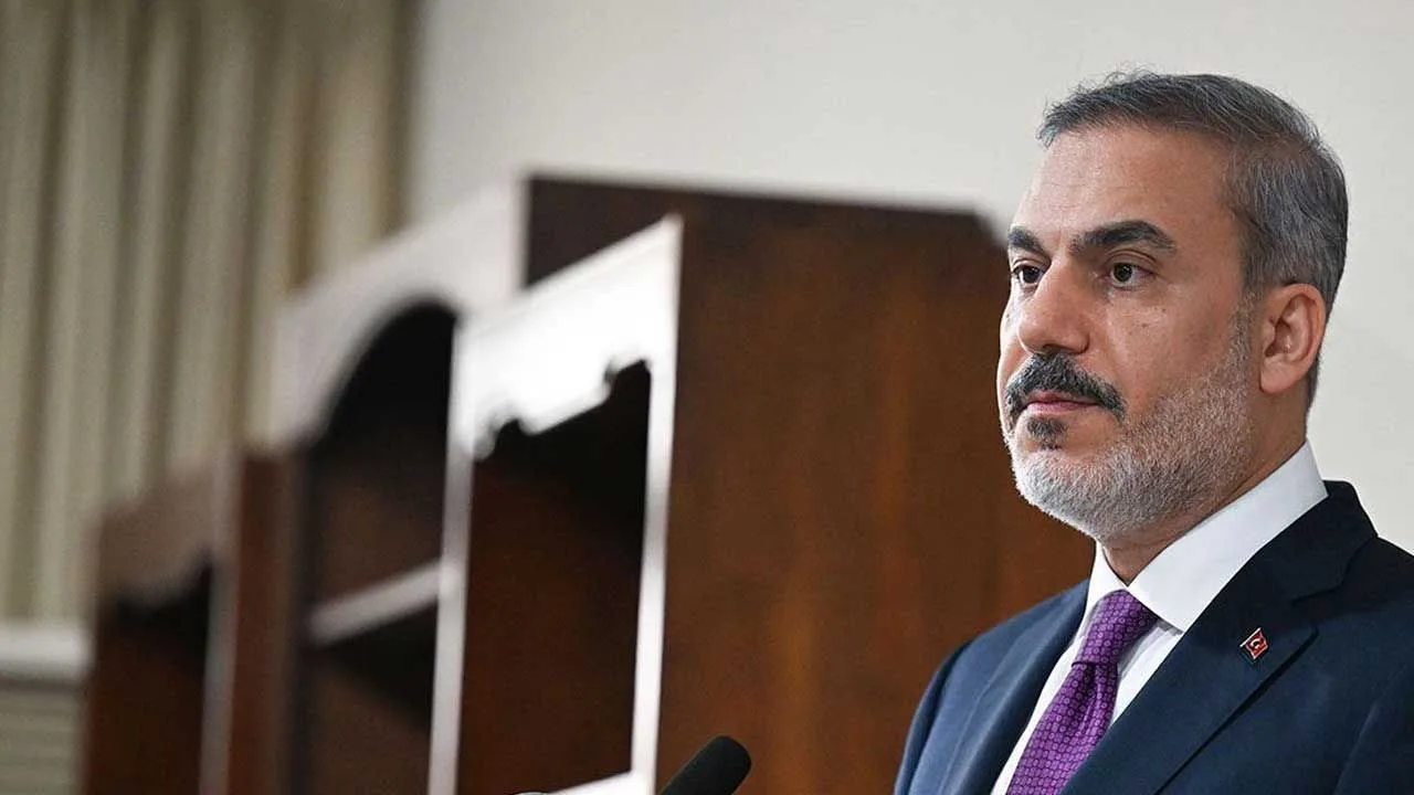 Bakan Fidan’dan PKK’ya net mesaj: “Kongreyi toplayıp kendini feshetmeli”