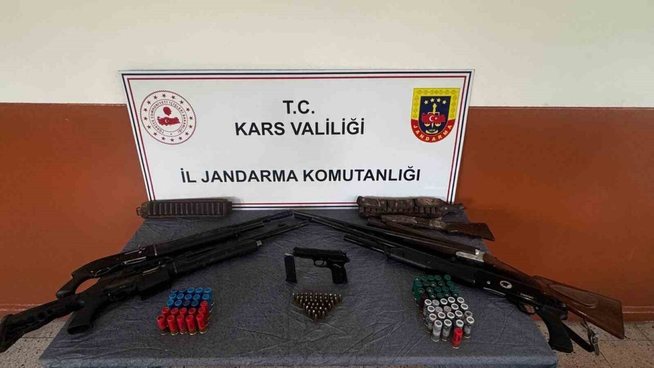 Arpaçay’da silah ve mühimmat ele geçirildi