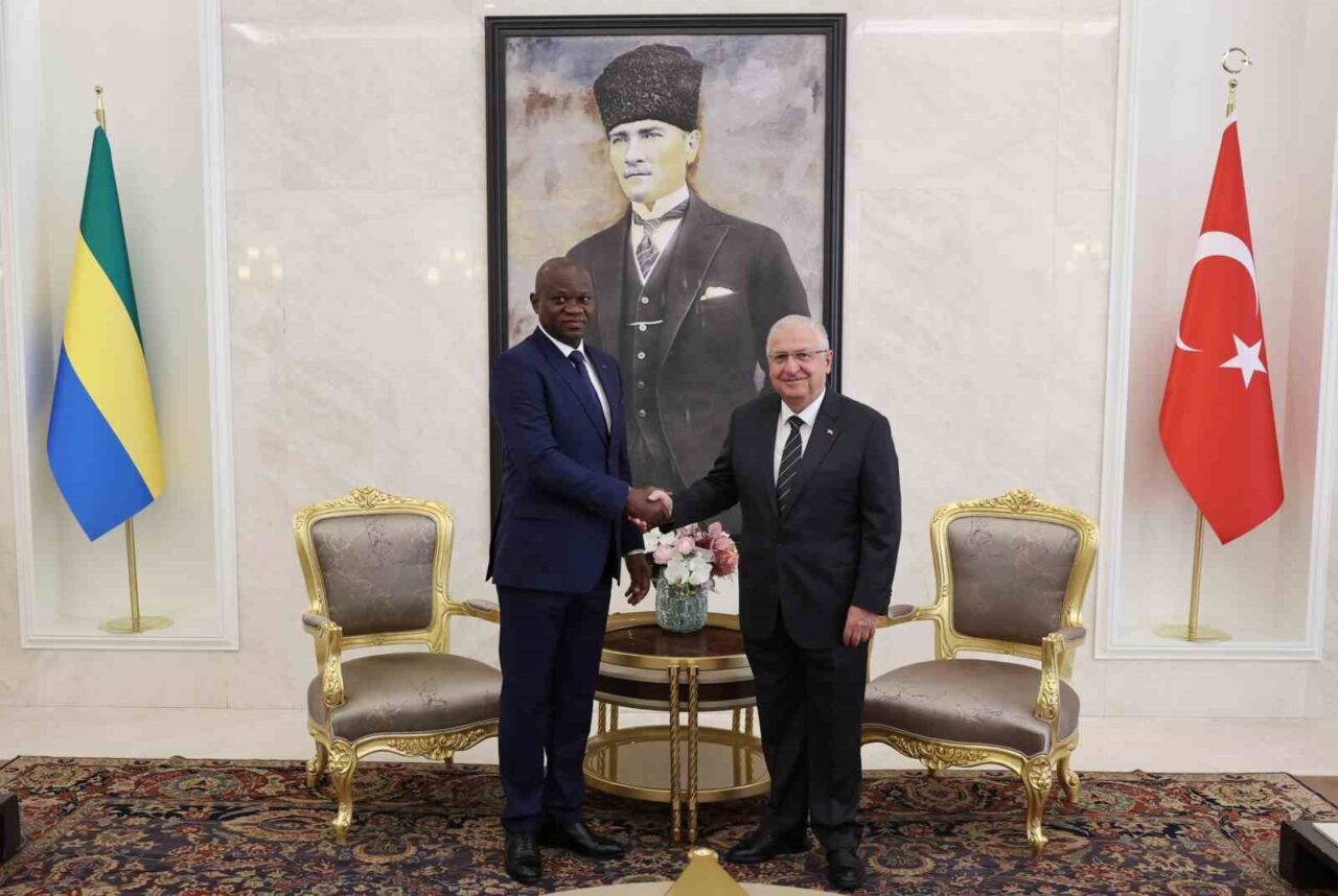 Gabon Cumhurbaşkanı Nguema Ankara’da