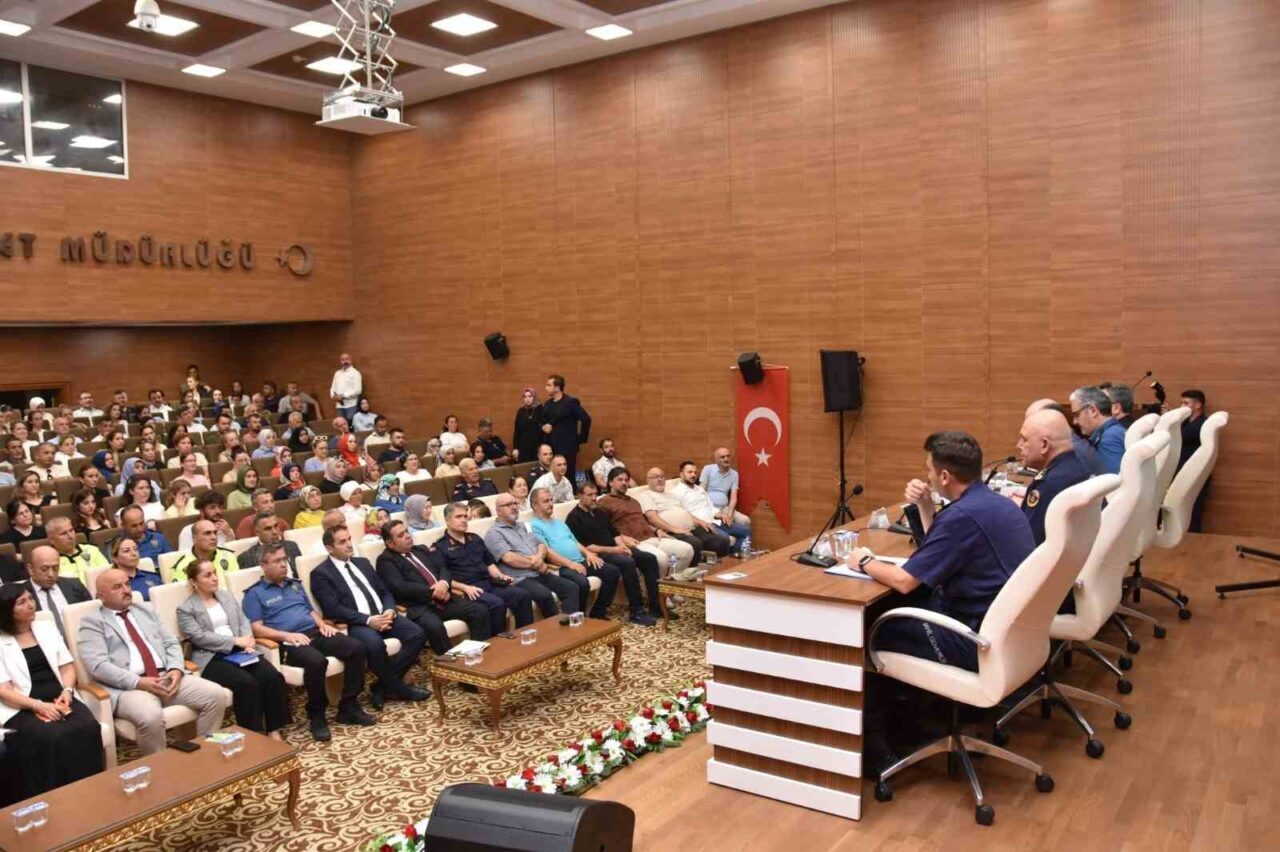 Giresun’da “huzur bilgilendirme” toplantısı
