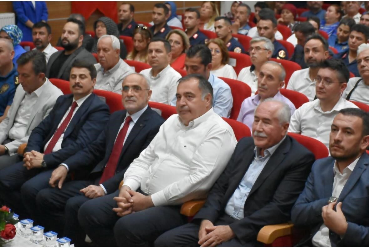 Nallıhan Kaymakamlığından “15 Temmuz” konferansı