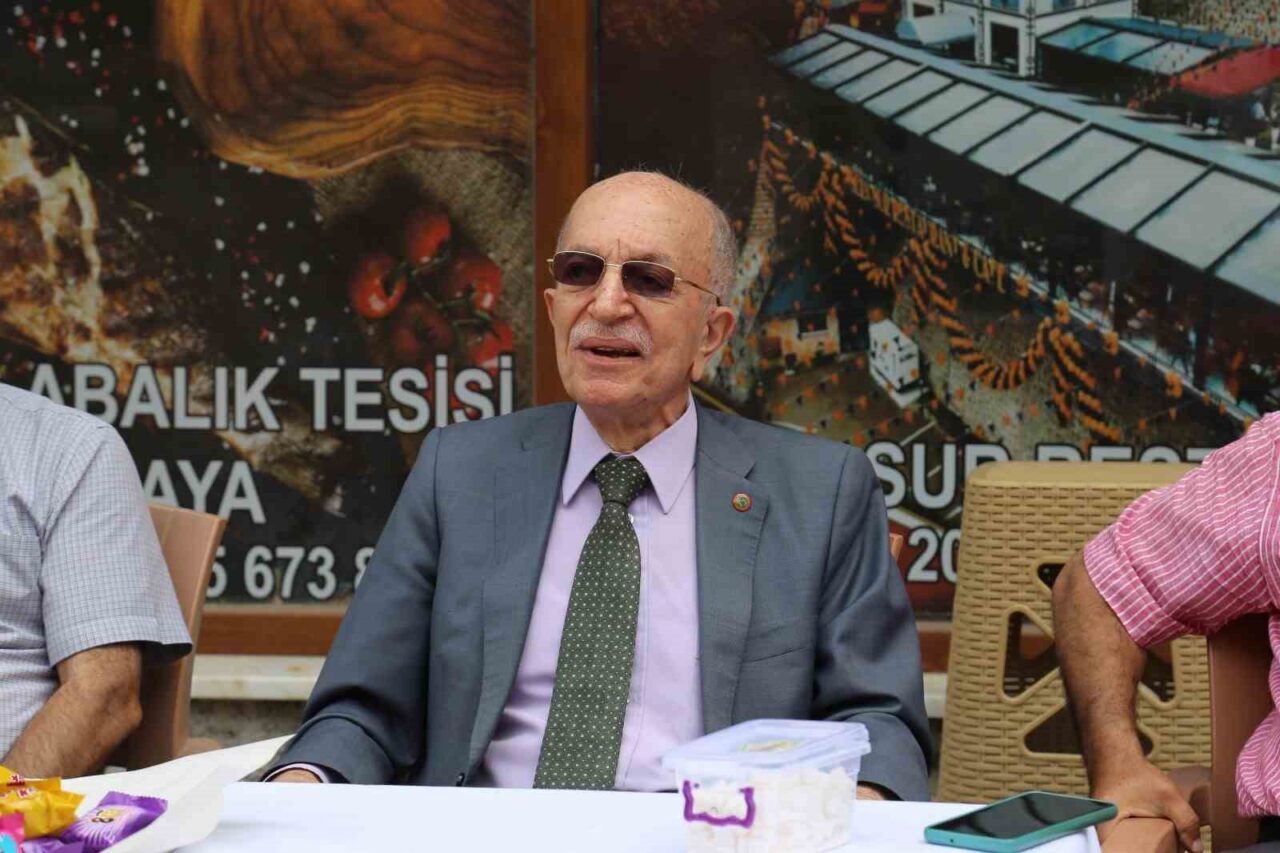 Trabzon’da “Mutluluğa Kurşun Sıkma, Silahsız Varoluşa Dönüş” söyleşisi