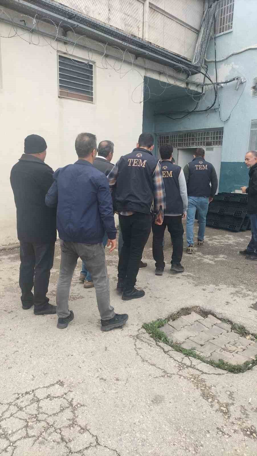 Kastamonu merkezli 4 ilde FETÖ operasyonu: 8 hükümlü yakalandı