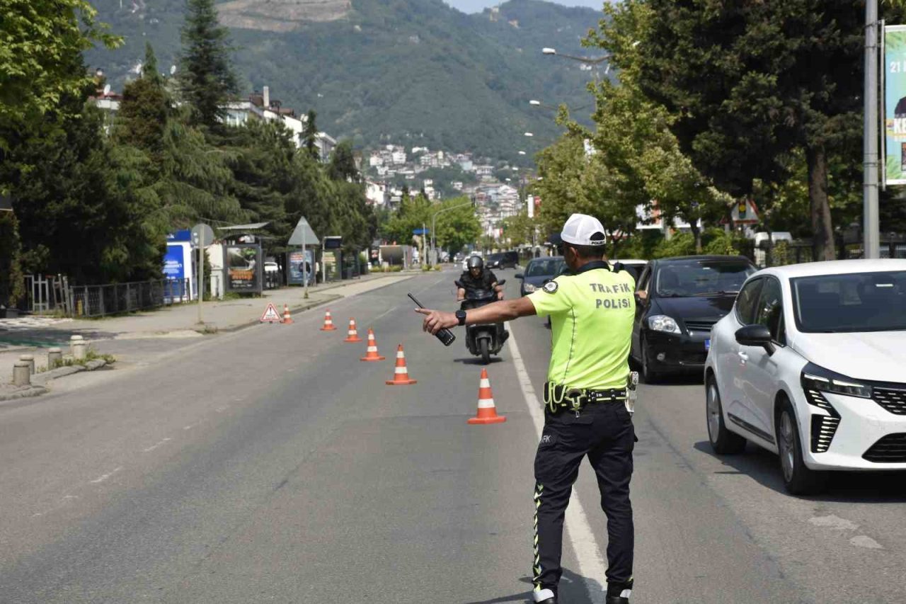 Ordu’da bir haftada 15 binden fazla araç ve sürücüsü denetlendi