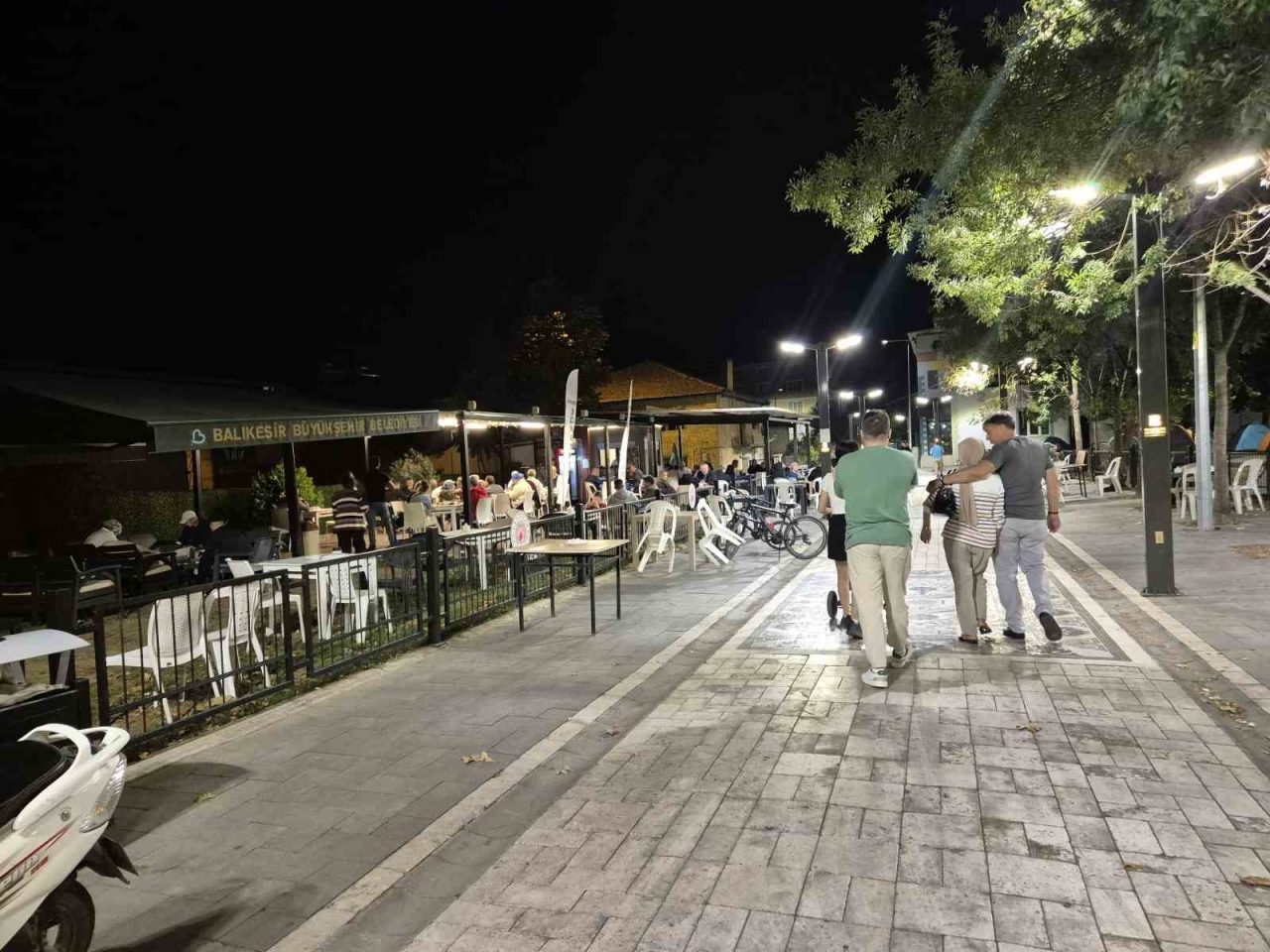 Sındırgı’da depremler sürüyor