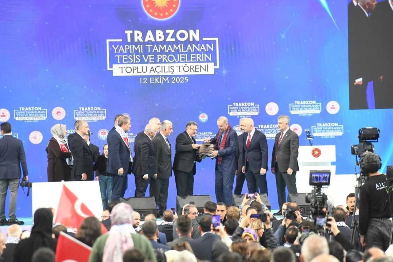 Başkan Genç: “Trabzonumuzu hizmetlerle donatmaya devam edeceğiz”