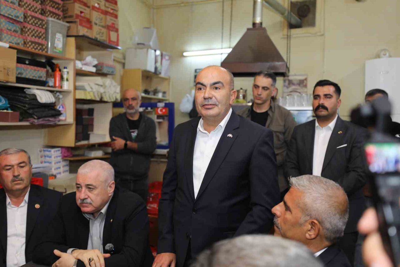 MHP Gaziantep İl Başkanlığı “Hayırlı Günler Komşum” programına başladı