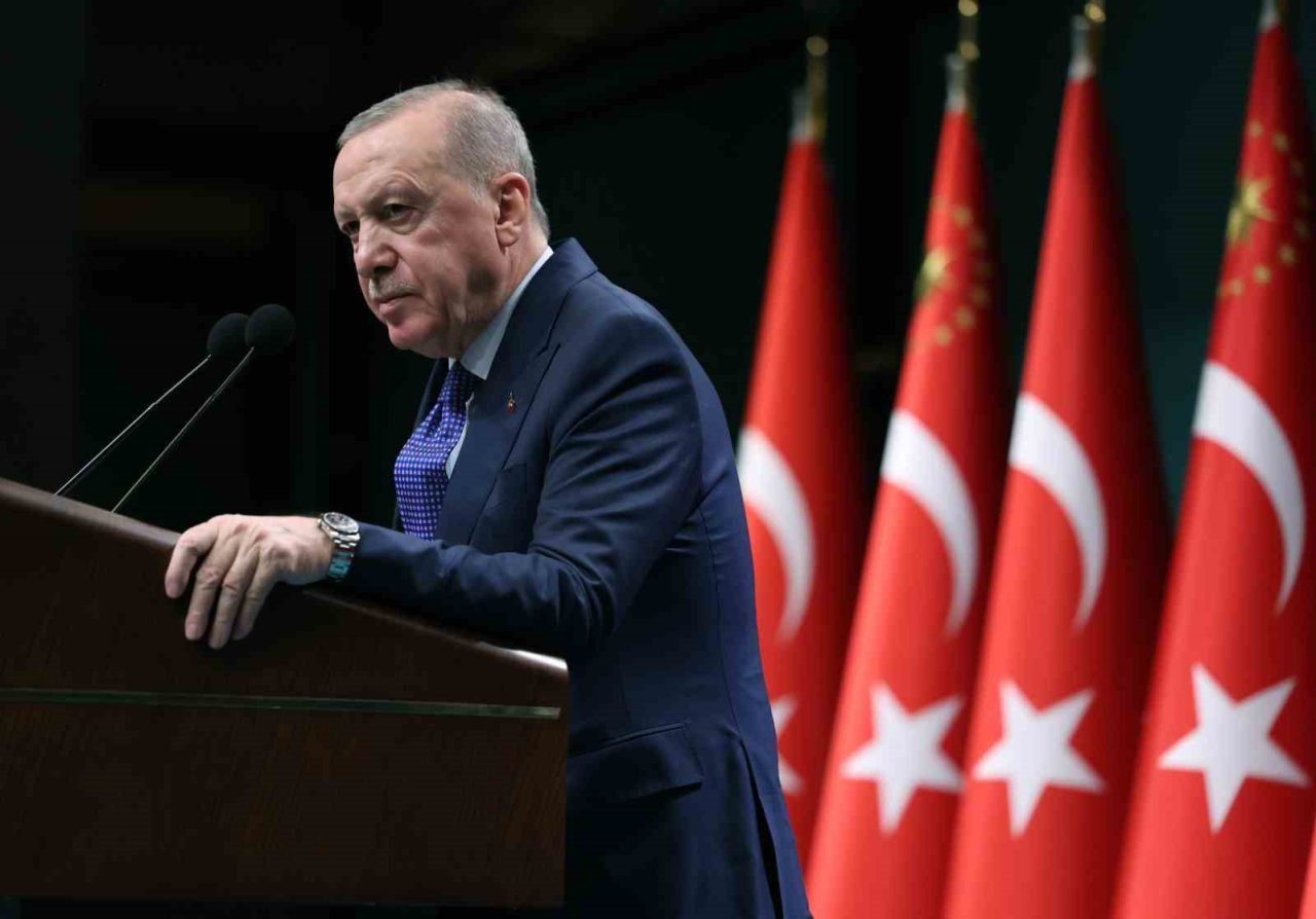 Cumhurbaşkanı Erdoğan: “Karakutunun incelenmesi neticesinde 20 canımızı şehit verdiğimiz elim hadisenin neden yaşandığını çok daha net görebileceğiz”