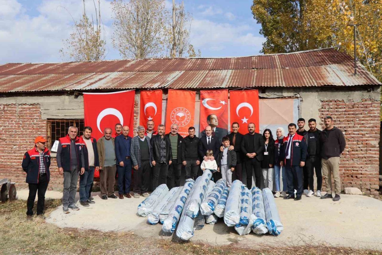 Erzurum’da seralar hibe desteğiyle yenilendi