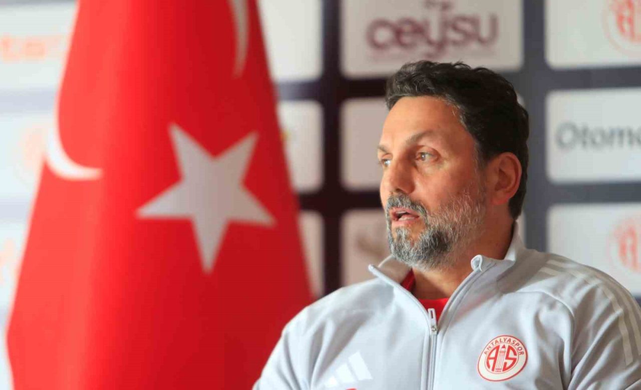 Antalyaspor’da, Teknik Direktör Erol Bulut dönemi sona erdi