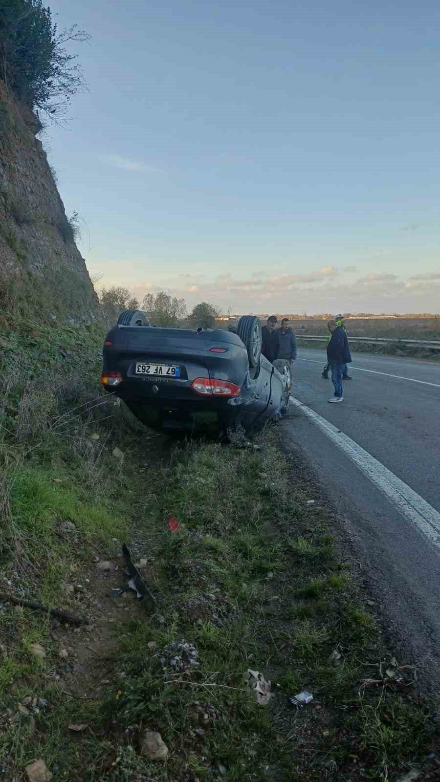 Çaycuma’da otomobil takla atarak durabildi: 1 yaralı