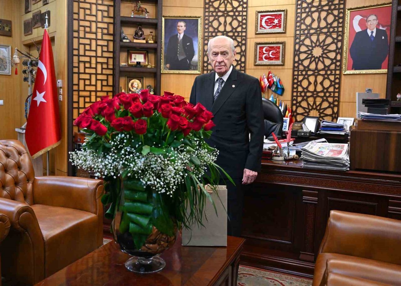Cumhurbaşkanı Erdoğan’dan MHP Lideri Bahçeli’ye doğum günü ve yeni yıl kutlaması
