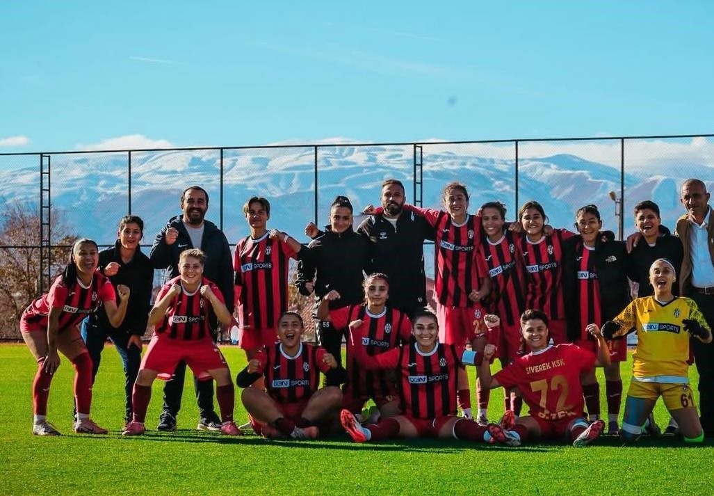 Erzincan Gençler Gücü, Siverek Kadınspor’a farklı mağlup oldu