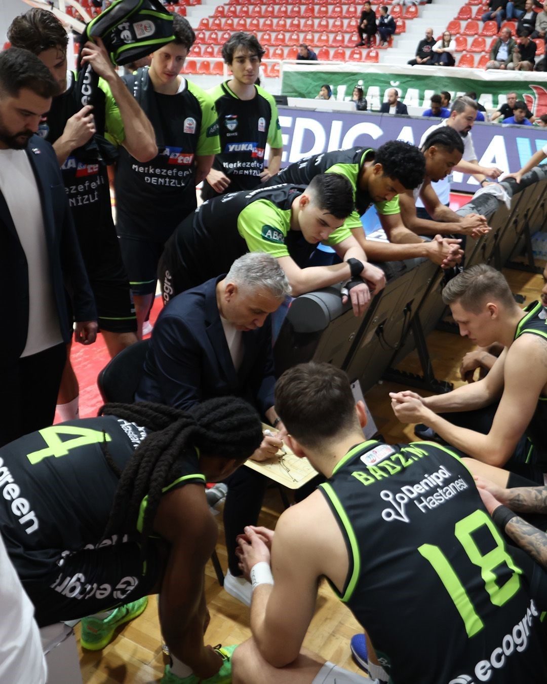 Fenerbahçe maçında arena tıklım tıklım dolacak