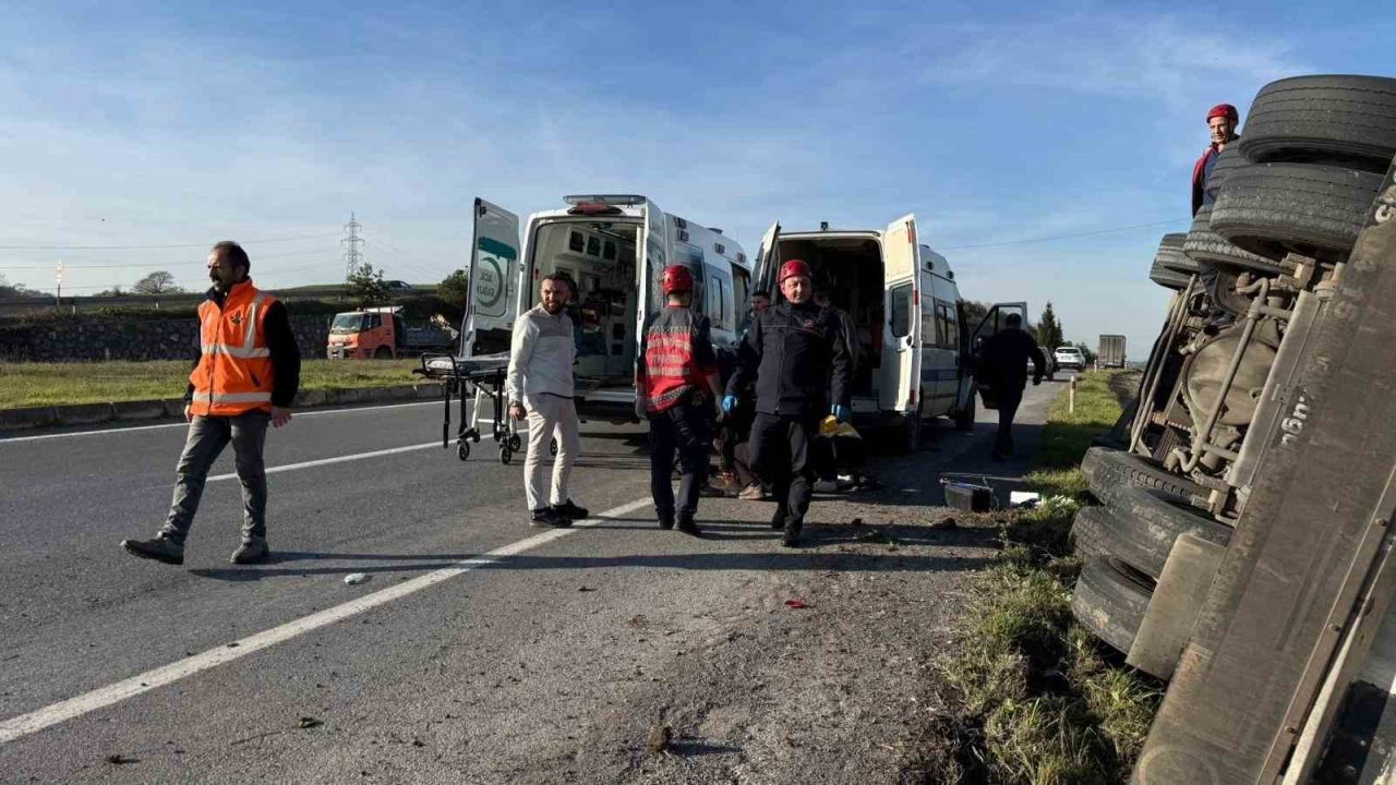 Kontrolden çıkan tanker yan yattı: 1 yaralı