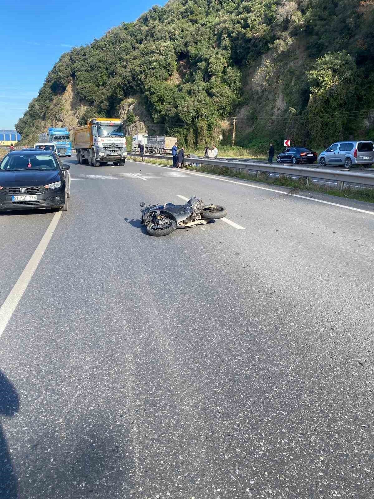 Motosiklet kazasında 16 yaşındaki genç ağır yaralandı