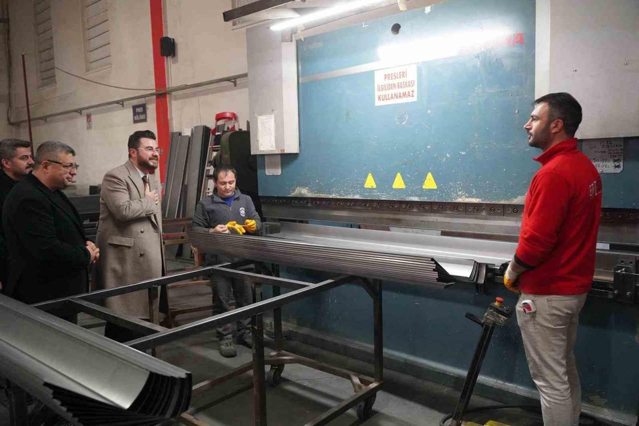Okandan’dan OSB’de net mesaj: “Üreten Kayseri, güçlü Türkiye”