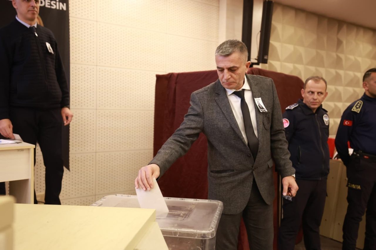 Şehzadeler’in yeni başkanı Hakan Şimşek oldu
