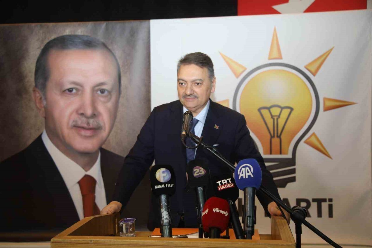 AK Parti Genel Başkan Yardımcısı Öğütken: “Depremin ardından 455 bin konutu 2 buçuk yılda teslim ettik”