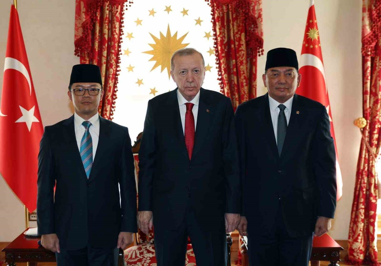 Cumhurbaşkanı Erdoğan, Endonezya Dışişleri ve Savunma Bakanını kabul etti