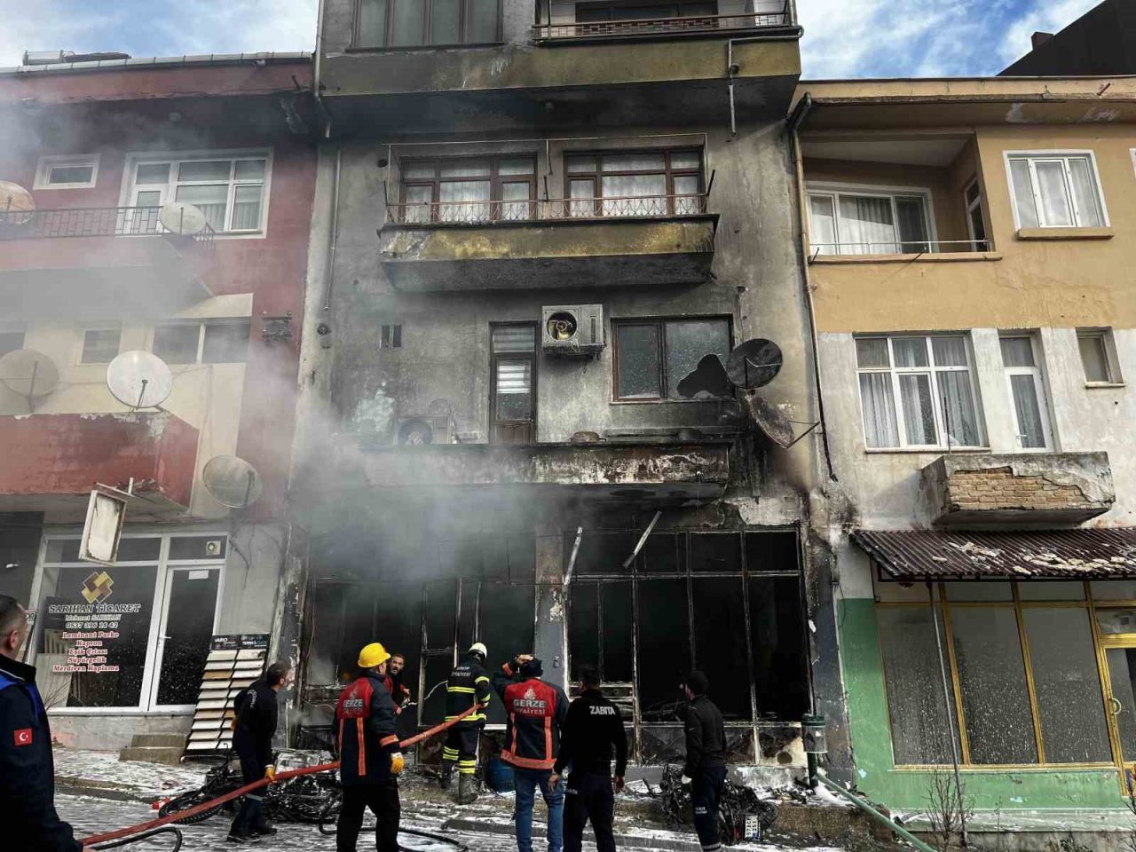 Sinop’ta motosiklet tamirhanesinde yangın: 1 yaralı